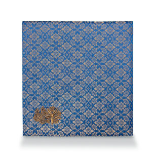 小型可漏入　紺地華蜀江両本山紋刺繍 （巾21cm×高さ22cm）