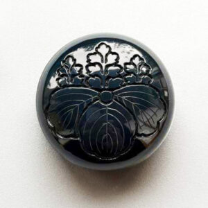 伝統工芸品　總持寺紋手彫香合　村上堆朱　濃鉄色本漆　