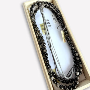 曹洞宗　百八玉念珠　銀曜石共仕立　正絹紐房　４８cm