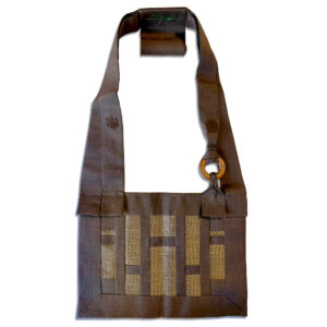 九寸絡子　切交仕立　焦茶本麻／刺子織　紋入　欅環付